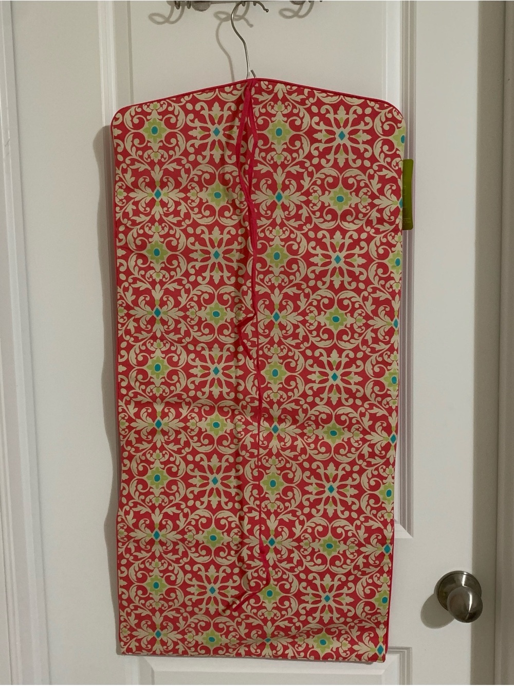 Women's Pink Patterned Sectioned Garment Bag